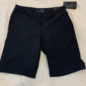 Nike women’s golf shorts size 4 dry fit, NWT